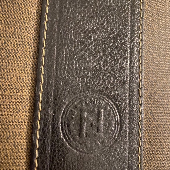 FENDI bag - Picture 2 of 16